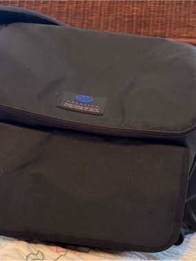 Creative Memories Black Travel Messenger Bag with Blue Logo